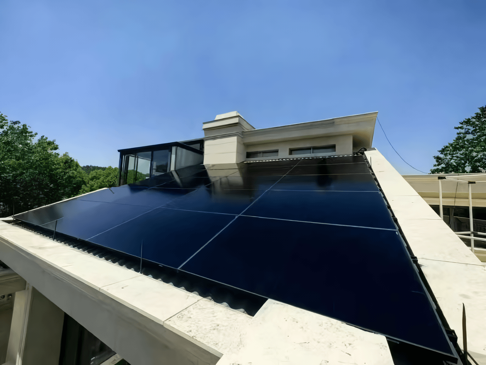 城市家庭光伏 DIY 改造实景